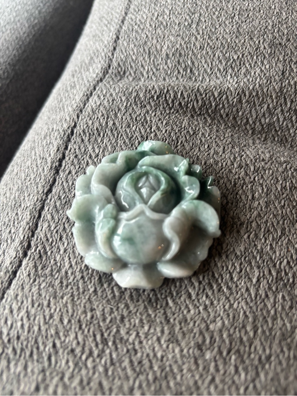 Hand-Carved Green Jadeite Flower Pendant - Elegant Women’s Jewelry